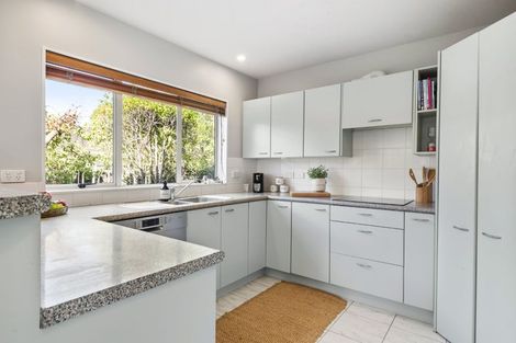 Photo of property in 1/137 Nile Road, Milford, Auckland, 0620