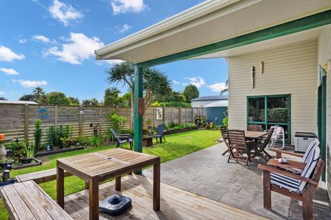 Photo of property in 4 Ringer Avenue, Matapouri, Whangarei, 0173