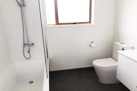 Photo of property in 2/41 Francis Street, Hauraki, Auckland, 0622