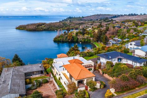 Photo of property in 47 Wakeman Road, Acacia Bay, Taupo, 3330