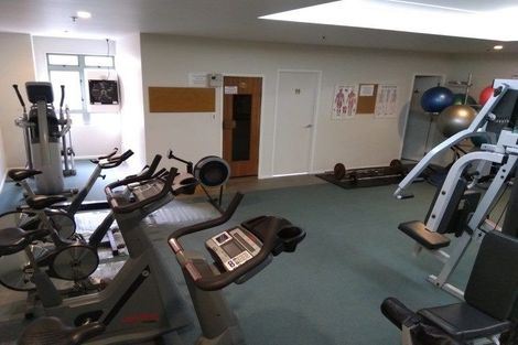 Photo of property in Highgate Towers, 5c/8 Howe Street, Freemans Bay, Auckland, 1011