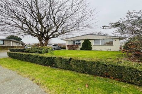 Photo of property in 11 Gloaming Place, Sockburn, Christchurch, 8042