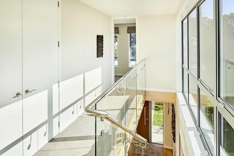 Photo of property in 31 Pendennis Point, Camborne, Porirua, 5026