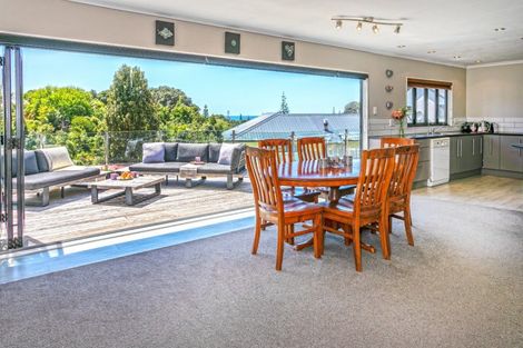 Photo of property in 108 Tuna Place, Onemana, Whangamata, 3691