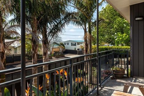 Photo of property in 29 Barrett Street, Westown, New Plymouth, 4310