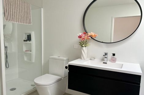 Photo of property in 25 Paihere Street, Huapai, Kumeu, 0810