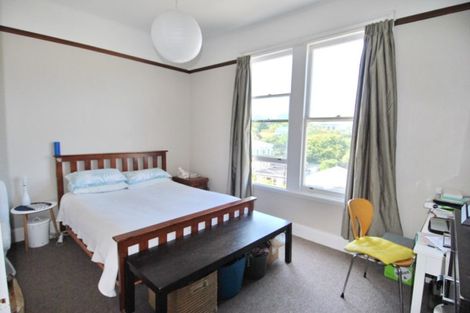 Photo of property in 180-182 Ohiro Road, Brooklyn, Wellington, 6021