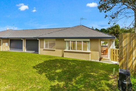 Photo of property in 2/9 Mably Court, Stanmore Bay, Whangaparaoa, 0932