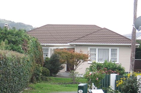 Photo of property in 19 Naenae Road, Naenae, Lower Hutt, 5011