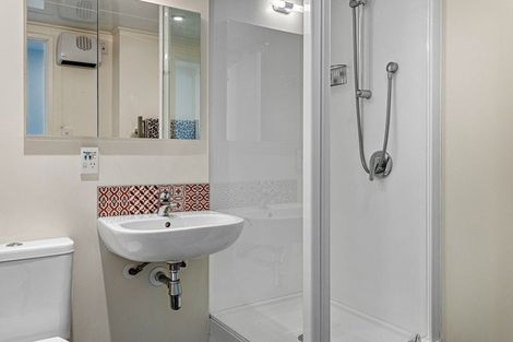 Photo of property in 2/30 Clissold Street, Merivale, Christchurch, 8014