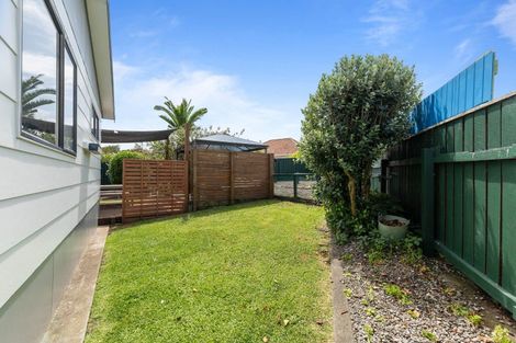 Photo of property in 20a Tahurangi Place, Spotswood, New Plymouth, 4310