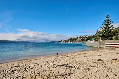 Photo of property in 6/166 Oriental Parade, Oriental Bay, Wellington, 6011