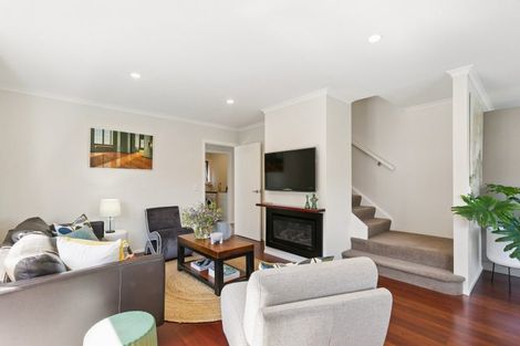 Photo of property in 4 Lakshmi Place, Khandallah, Wellington, 6035