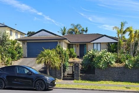 Photo of property in 10 Summerland Drive, Henderson, Auckland, 0612