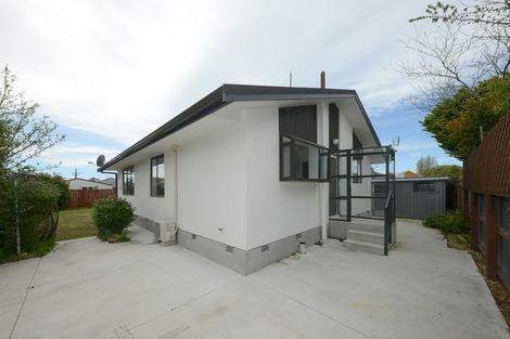 Photo of property in 16a Ottawa Road, Wainoni, Christchurch, 8061