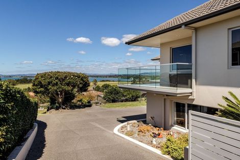 Photo of property in 55 Hamurana Road, Omokoroa, 3114