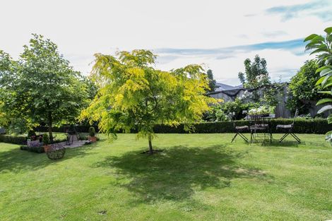 Photo of property in 75 Willowside Place, Amberley, 7410