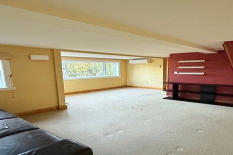 Photo of property in 16 Asquith Terrace, Brooklyn, Wellington, 6021