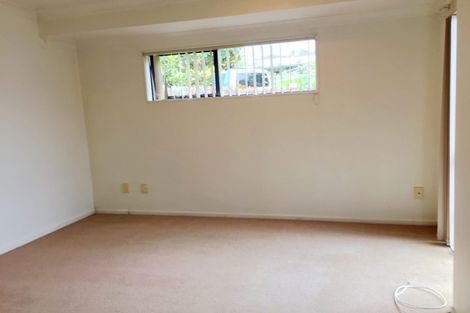Photo of property in 1/94 Archers Road, Glenfield, Auckland, 0629