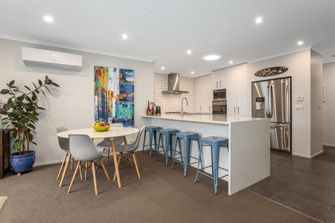 Photo of property in 15 Ashwood Street, Woodridge, Wellington, 6037