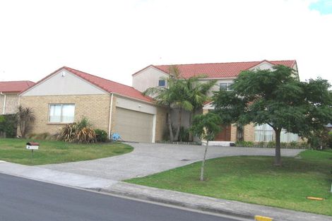 Photo of property in 10 Jadewynn Drive, Massey, Auckland, 0614