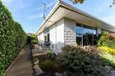 Photo of property in 1/6 Croziers Road, St Albans, Christchurch, 8052