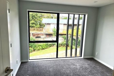 Photo of property in 2/28 Ludlow Terrace, Totara Vale, Auckland, 0627