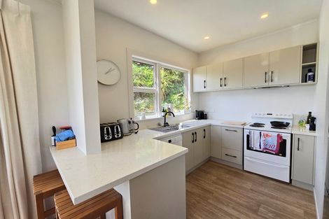 Photo of property in 1 Barretts Way, Miramar, Wellington, 6022