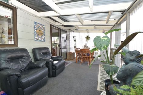 Photo of property in 250b High Street North, Carterton, 5713