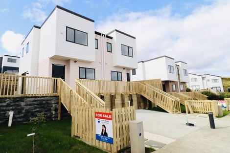 Photo of property in 3 Heketara Place, Papakura, 2110