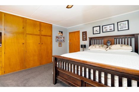 Photo of property in 76 Rhodes Street, Waimate, 7924