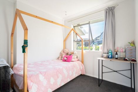 Photo of property in 48b Cortina Avenue, Johnsonville, Wellington, 6037