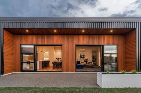 Photo of property in 20 Irvines Track, Halswell, Christchurch, 8025