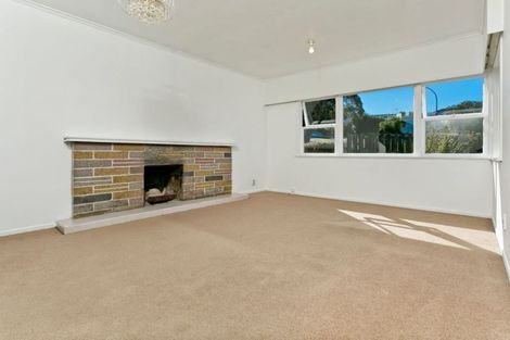 Photo of property in 7 Camelot Place, Glenfield, Auckland, 0629