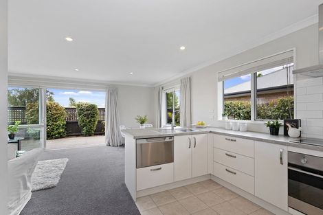 Photo of property in 1b Country Palms Drive, Halswell, Christchurch, 8025