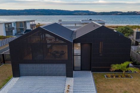 Photo of property in 57 Taumata Road, Omaha, 0986