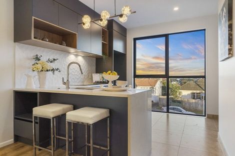 Photo of property in 2/14 Williamson Avenue, Belmont, Auckland, 0622