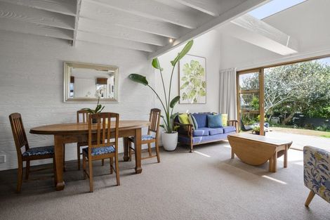 Photo of property in 8a Quest Terrace, Mount Roskill, Auckland, 1041