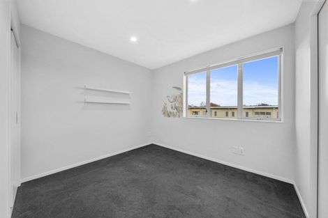 Photo of property in 15/11 Ray Small Drive, Papakura, 2110