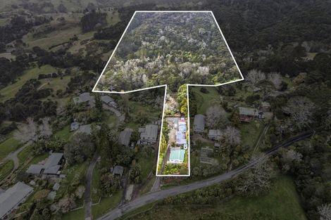 Photo of property in 74 Christian Road, Swanson, Auckland, 0614