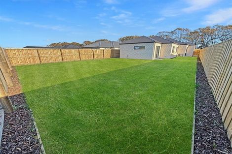 Photo of property in 22 Crossley Avenue, Woodend, 7610