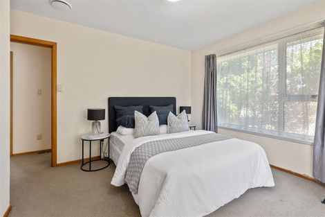 Photo of property in 8 Davidson Crescent, Hornby, Christchurch, 8042