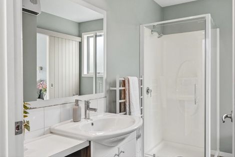 Photo of property in 9 Matthews Crescent, Cromwell, 9310