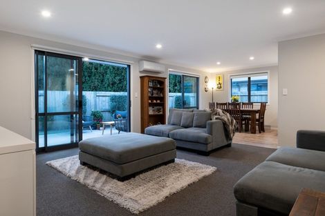 Photo of property in 8 Macloughlin Drive, Te Puke, 3119