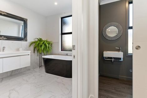 Photo of property in 3 Pukeko Way, Kinloch, Taupo, 3377