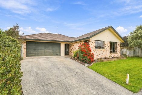 Photo of property in 71 Meridian Grove, Kelvin Grove, Palmerston North, 4414