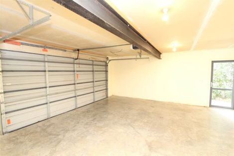 Photo of property in 59 Dress Circle, Newlands, Wellington, 6037