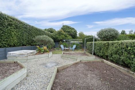 Photo of property in 11 Byron Brown Place, Otaki Beach, Otaki, 5512