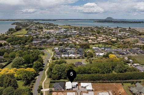 Photo of property in 5 Manawanui Place, Omokoroa, 3114