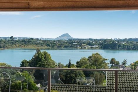 Photo of property in 9 Keam Way, Welcome Bay, Tauranga, 3112